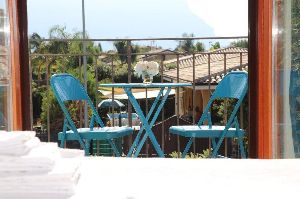קאריני Villa Cavalluccio Marino Con Piscina Idromassaggio מראה חיצוני תמונה